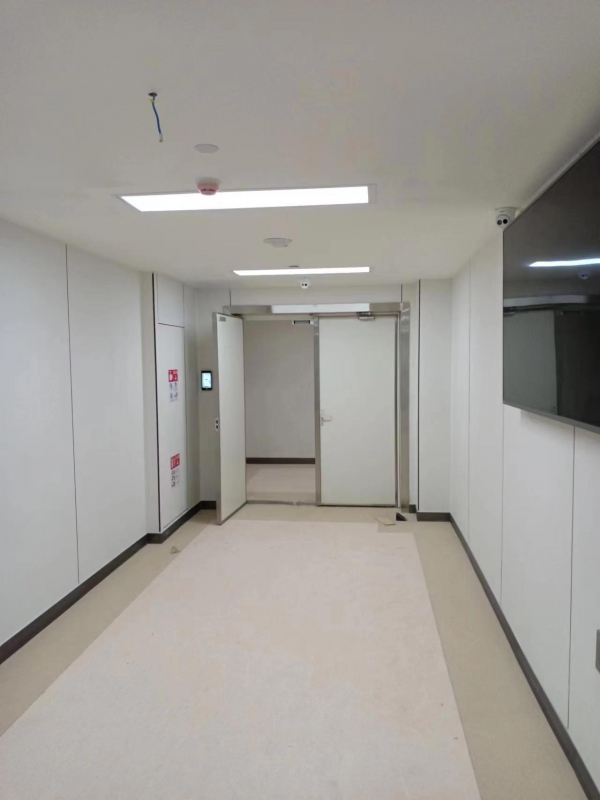 铅门